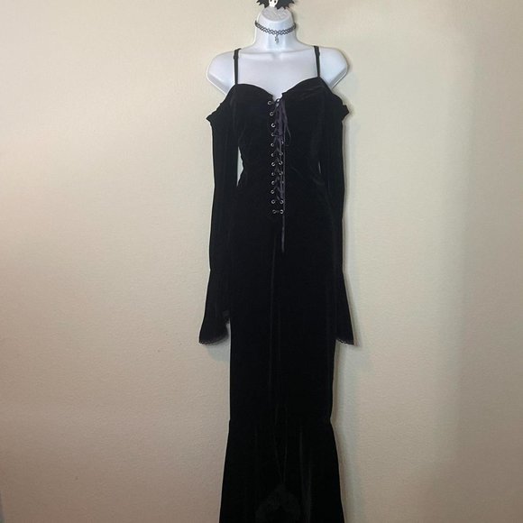 subterranea black and purple goth gown - Picture 2 of 10